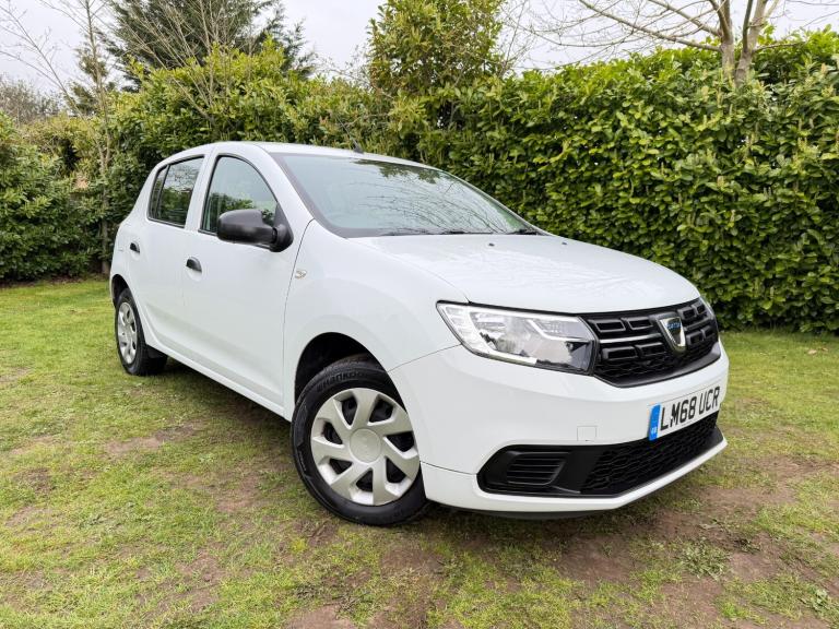 2018 Dacia Sandero 0.9 TCe Essential 5dr HATCHBACK Petrol Manual