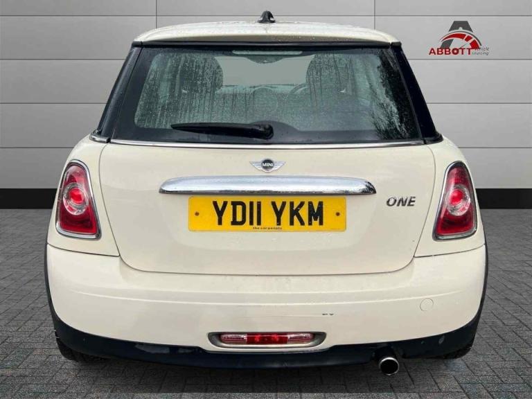 2011 MINI Hatch 1.6 One 3dr HATCHBACK Petrol Manual