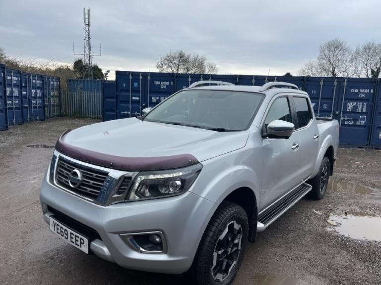  Nissan Navara Double Cab Pick Up Tekna 2.3dCi 190 TT 4WD Diesel