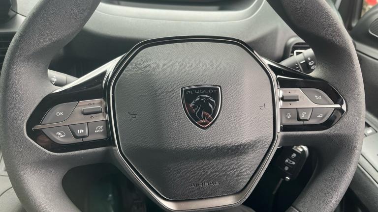 2025 Peugeot Partner Long Diesel 1.5 BlueHDi 100 Professional Plus Van Van Diesel Manual