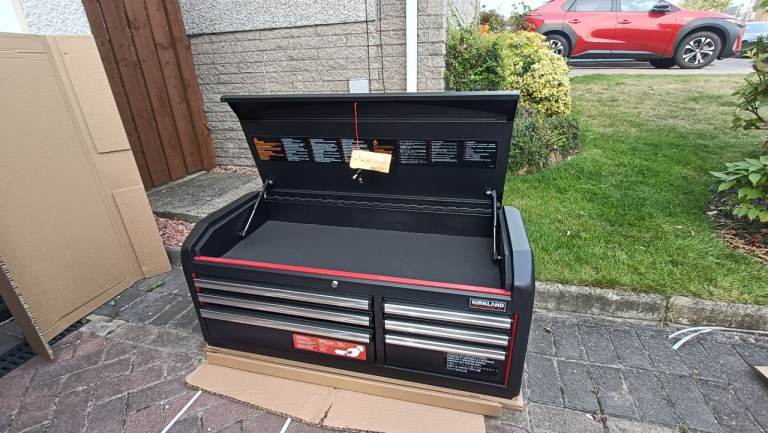 Kirkland Signature Tool Chest with Drawers – Brand New