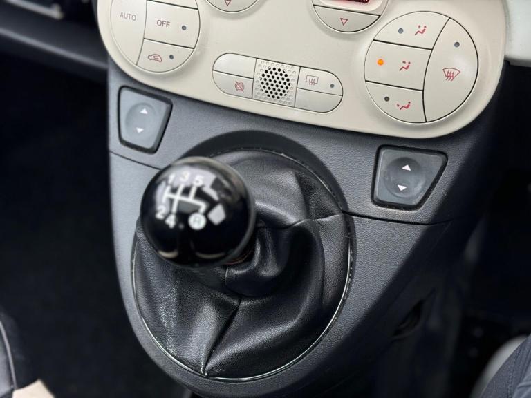 2014 Fiat 500 1.2 8V Cult Euro 6 (s/s) 3dr HATCHBACK Petrol Manual