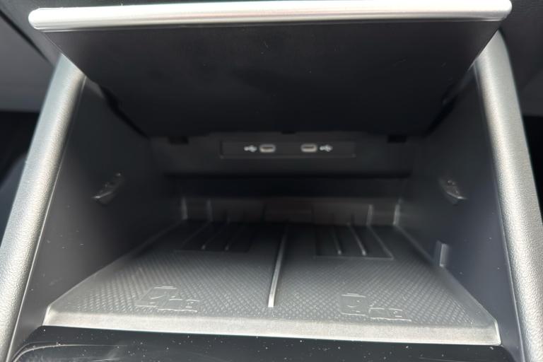  Volkswagen Tiguan 2.0 Tdi R Line Suv 5dr Diesel Dsg Euro 6 s/s 150 Ps Diesel