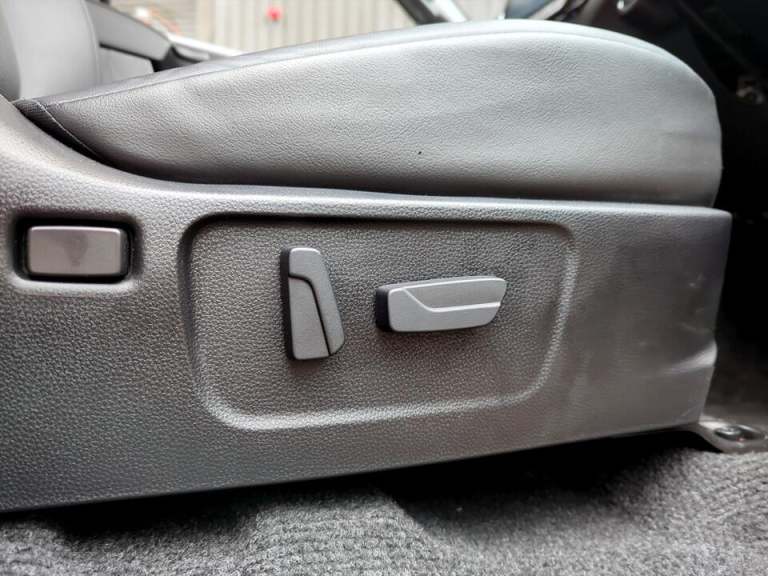 2024 Isuzu D-Max 1.9 TD V-Cross Auto 4WD Euro 6 (s/s) 4dr PICK UP Diesel Automatic