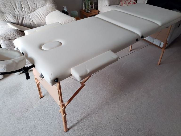 Massage Table with adjustable headrest