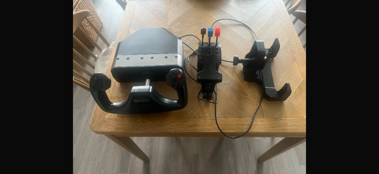 Saitek Pro Flight Yoke System