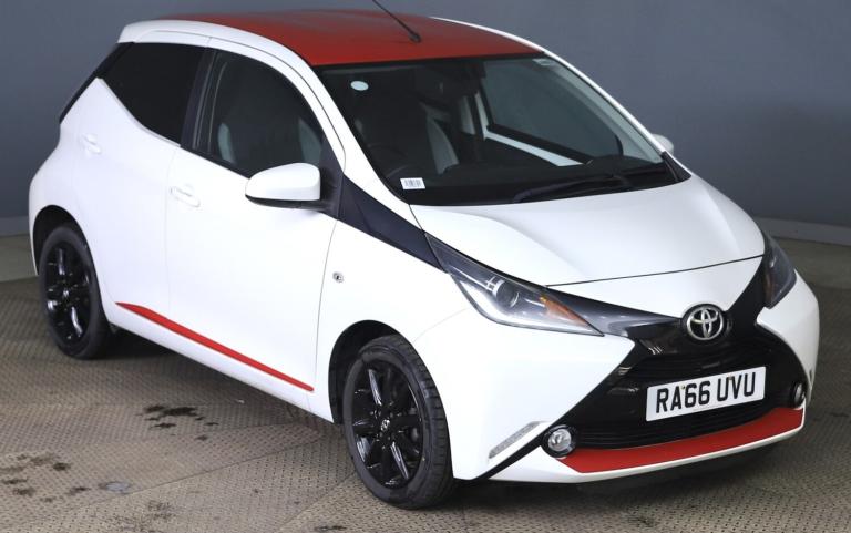 TOYOTA AYGO 1.0 VVT-i x-press 2017