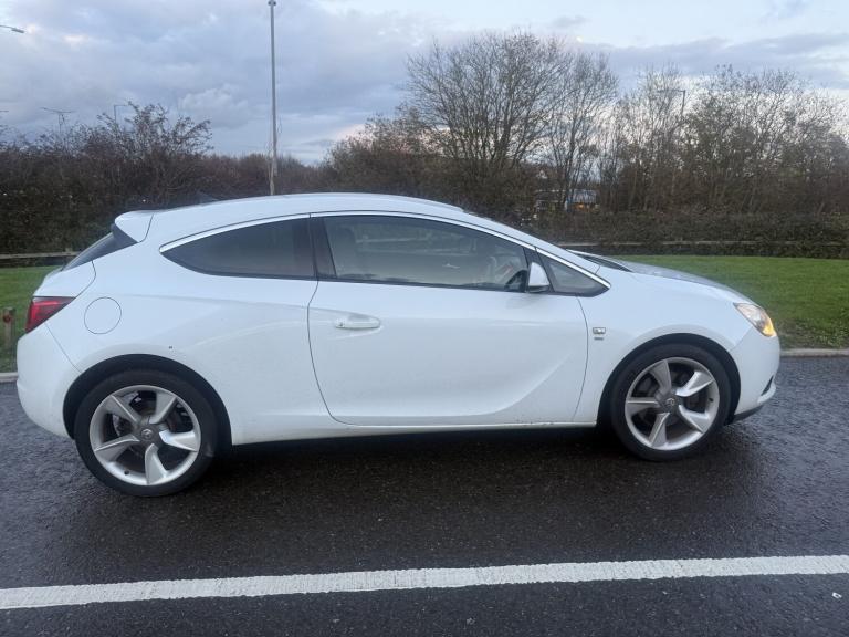 VAUXHALL ASTRA GTC 1.4 i Turbo SRi 2015