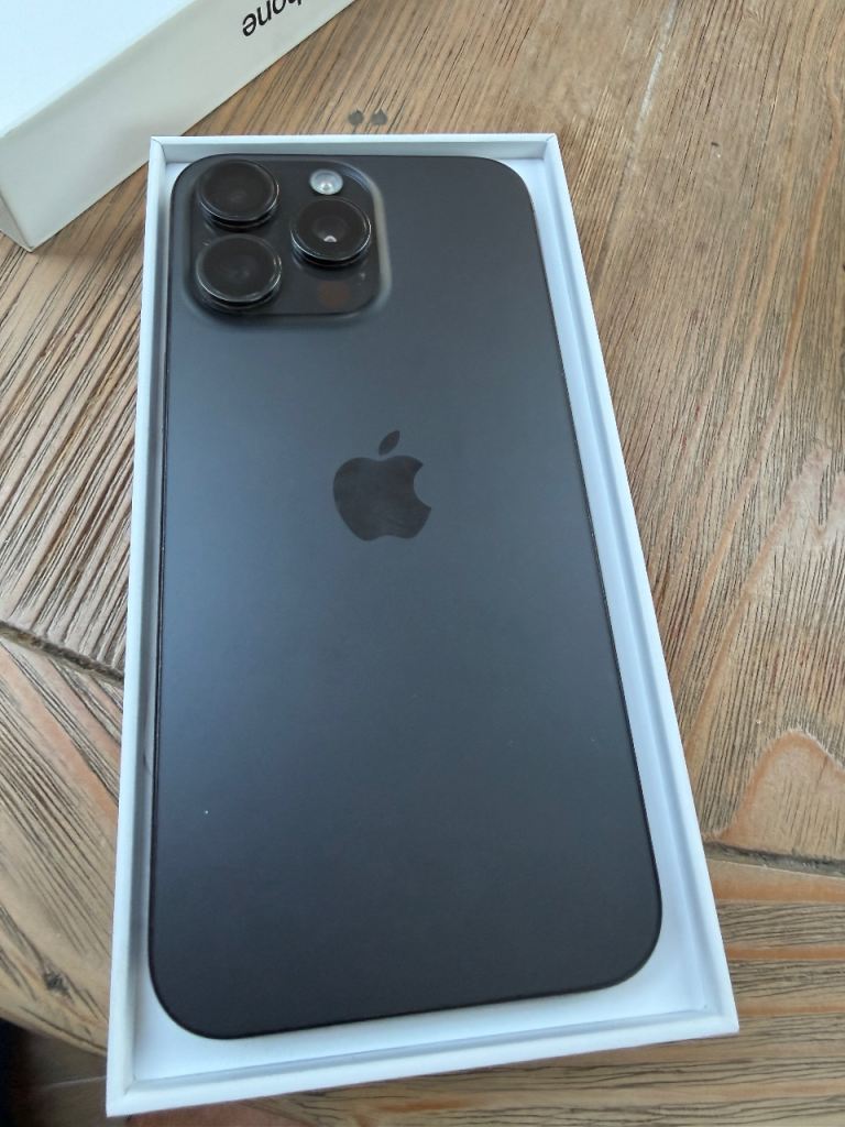 iphone 15 pro max for sale £350