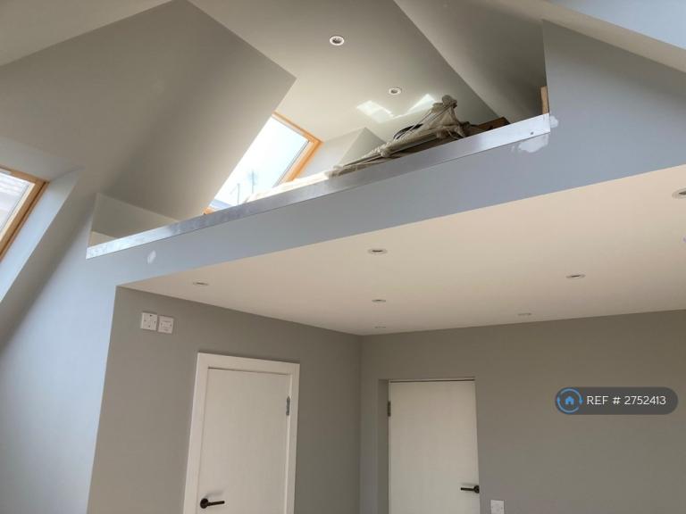 1 bedroom in Old Police Station, London, SE10 (#2752413)