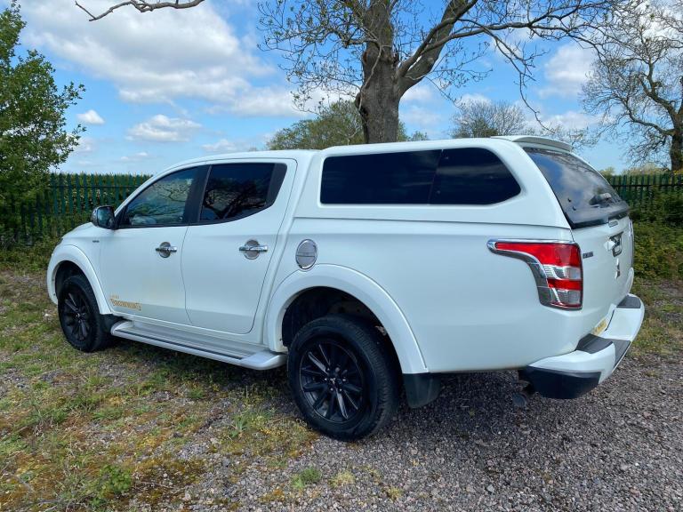 2017 Mitsubishi L200 2.4 DI-D DC Barbarian 4WD Euro 6 4dr PICK UP Diesel Manual