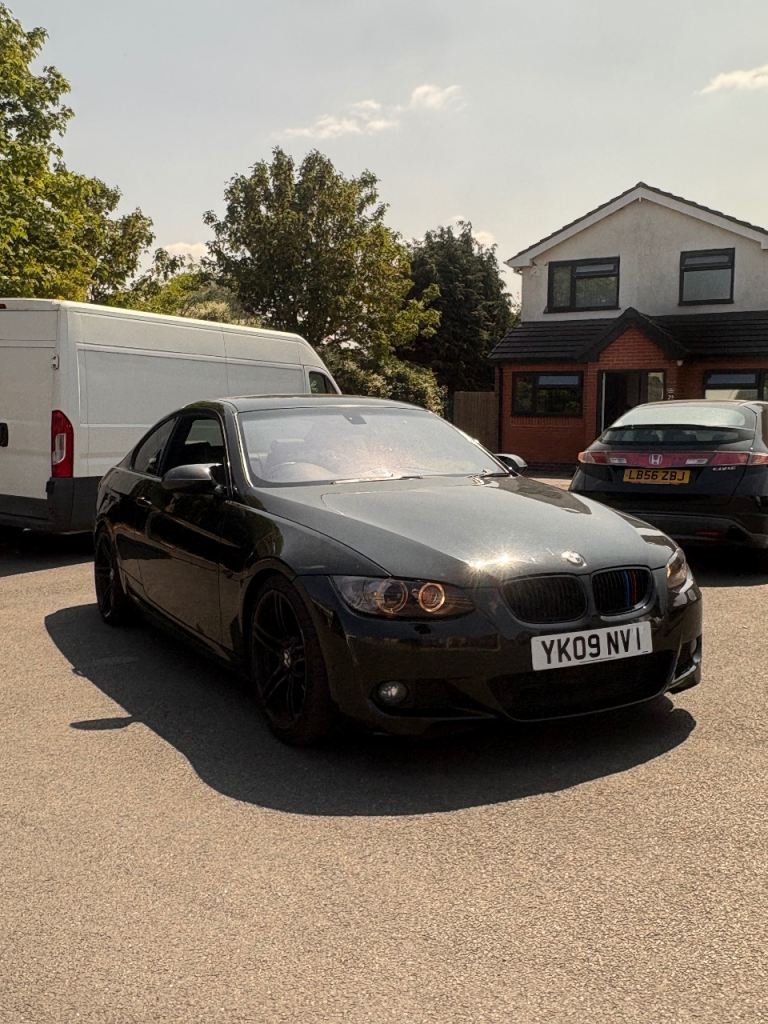 BMW, 3 SERIES, Coupe, 2009, Semi-Auto, 2996 (cc), 2 doors