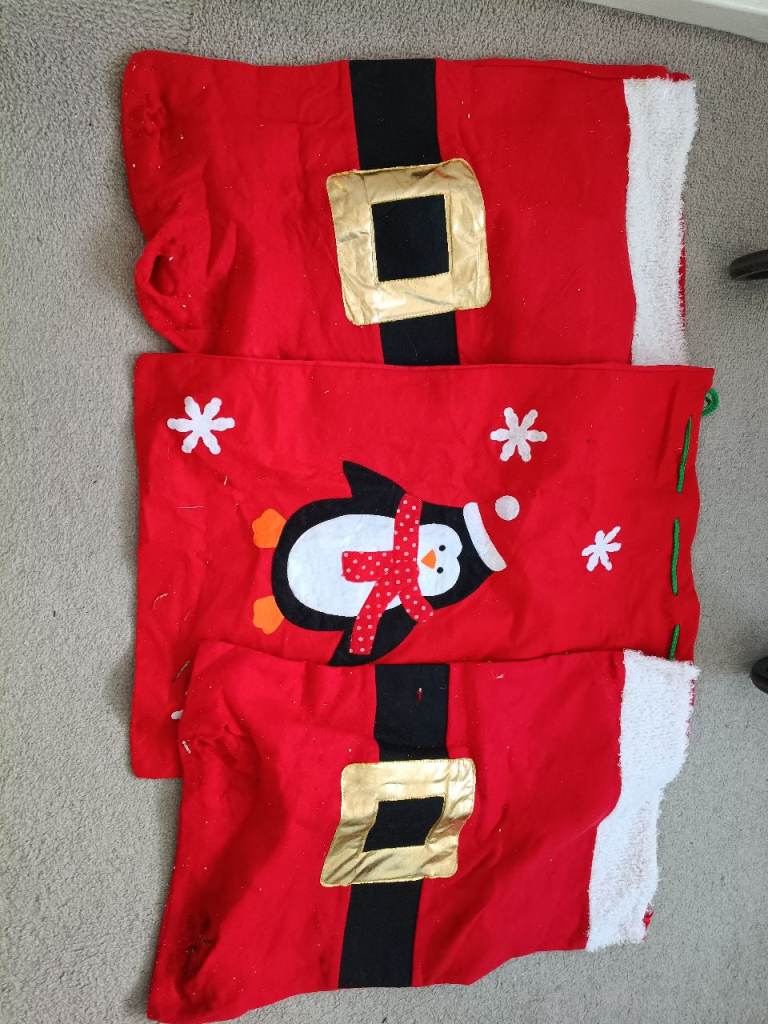 Christmas Decorations Bundle - Stockings, Tree, Wreath