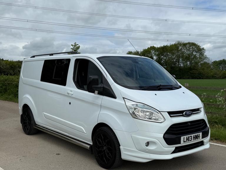 FORD TRANSIT CUSTOM 2.2 TDCi 125ps Limited Van Crew Cab | Body Kit | Windows