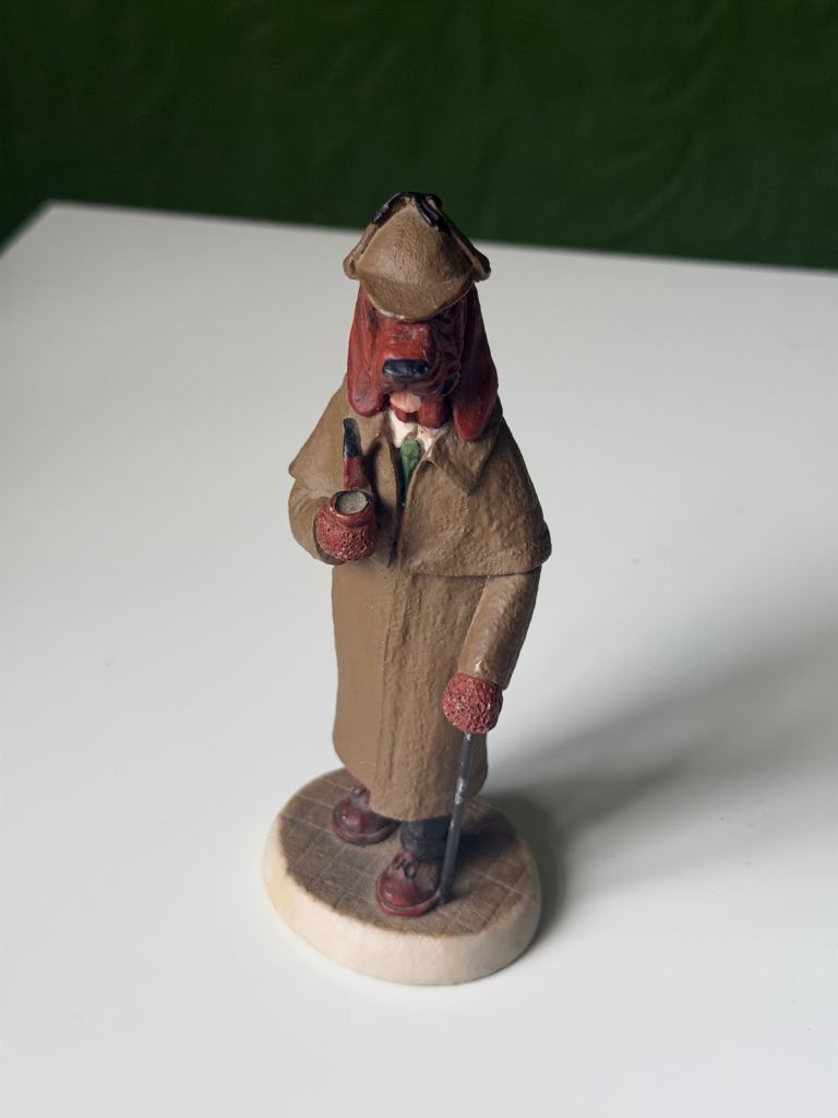 Country Companions Bloodhound CC26 Dog Figurine Robert Harrop