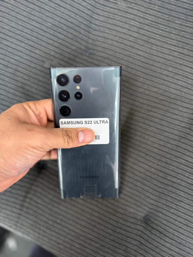 SAMSUNG S22 ULTRA BRAND NEW BOX ONE YEAR OFFICIAL WARRANTY 