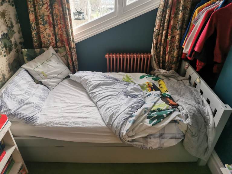 Single bed with pull out bed built in