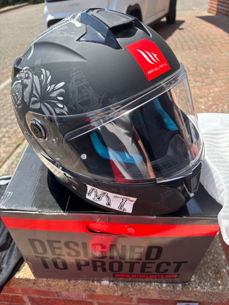 Unisex motorbike helmet