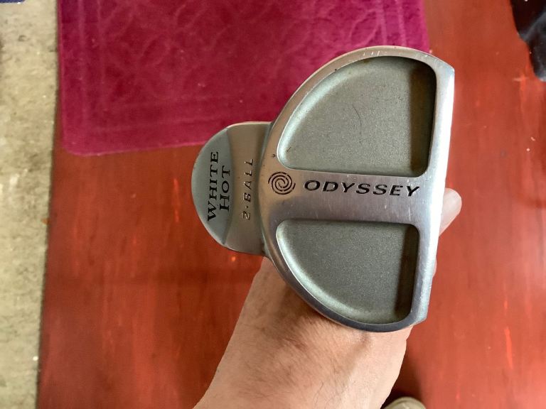 Odyssey White Hot 2-Ball Putter 