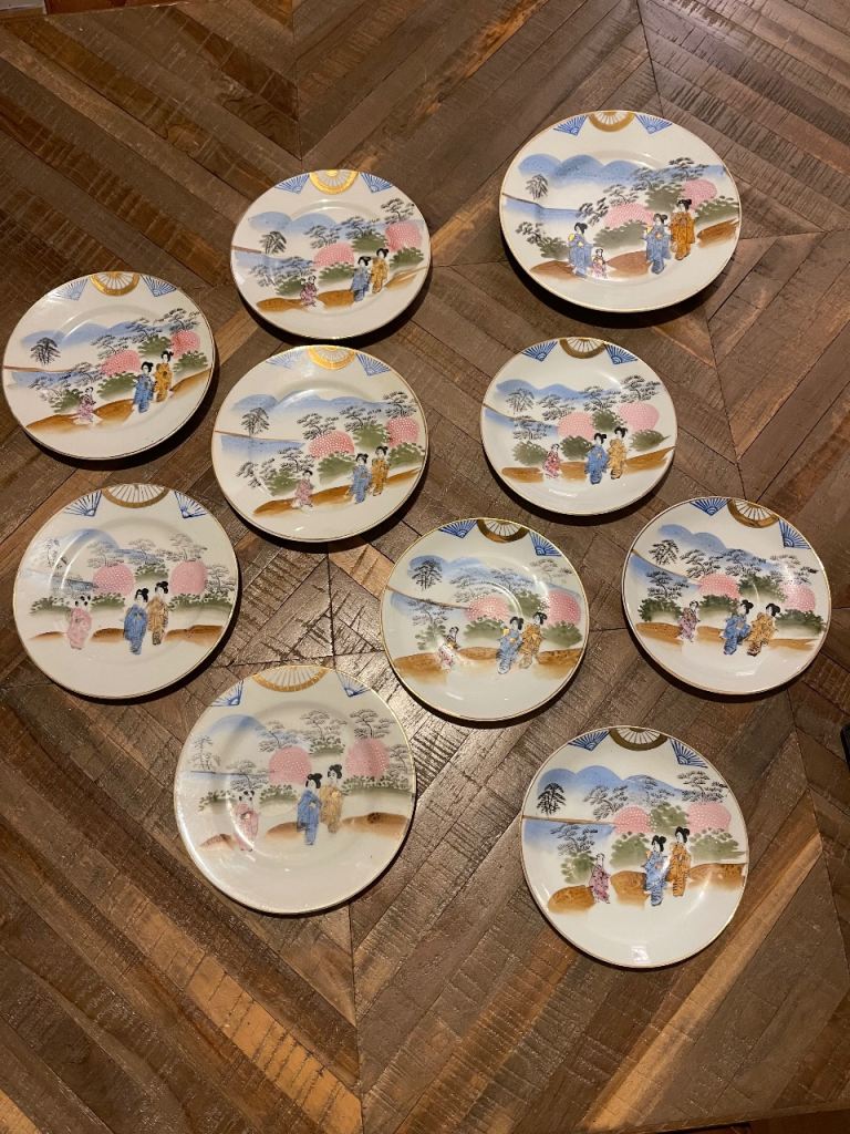 10 x Vintage Hand Painted Japanese Geisha Plates