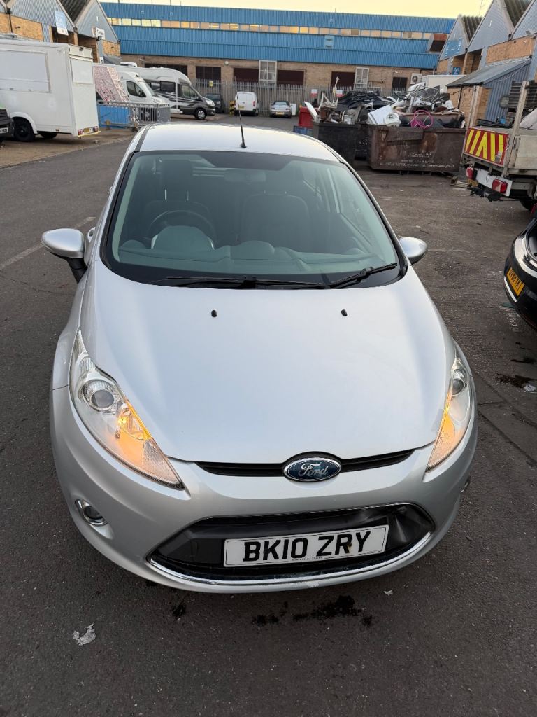 Ford, FIESTA, Hatchback, 2010, Manual, 1242 (cc), 5 doors
