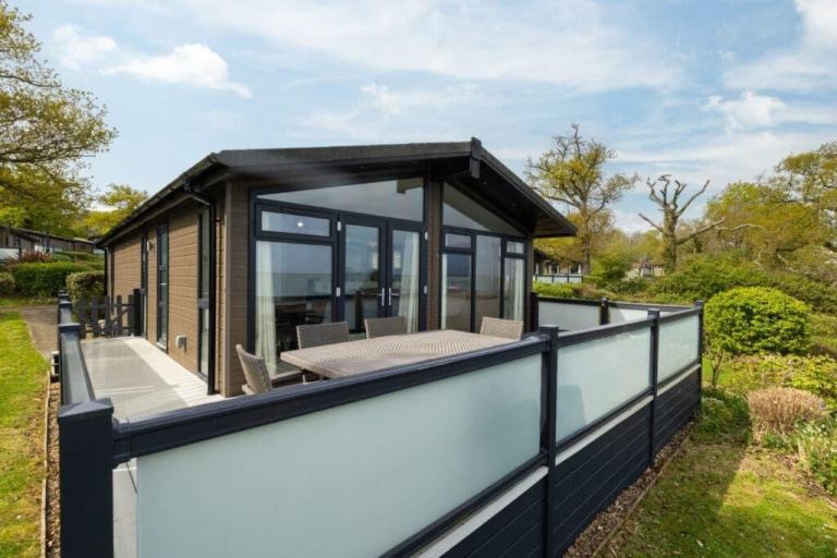 Pathfinder Tuscany in Ryde  - Lodge / Caravan 