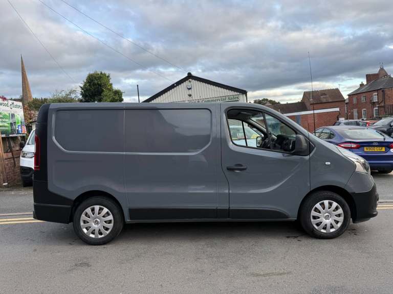 2021 Renault Trafic 2.0 dCi ENERGY 28 Business Panel Van 5dr Diesel Manual SWB Standard Roof Eu P...