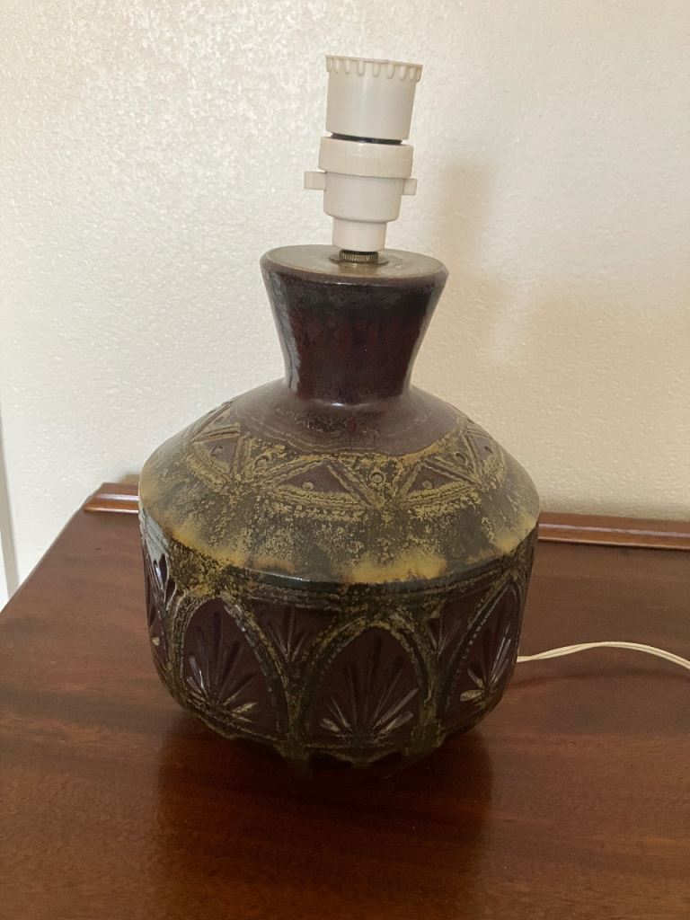 Art deco vintage lamp base 