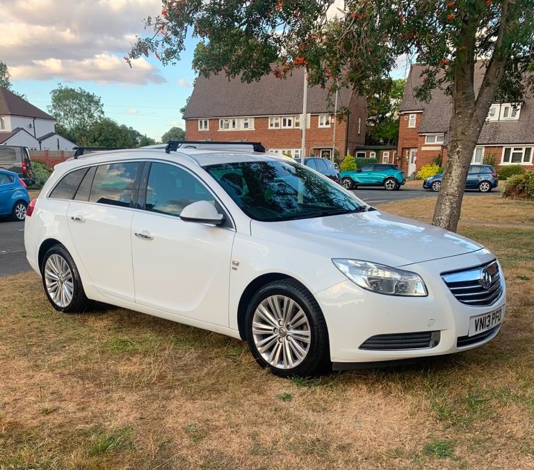 Vauxhall, INSIGNIA, Estate, 2013, Manual, 1956 (cc), 5 doors