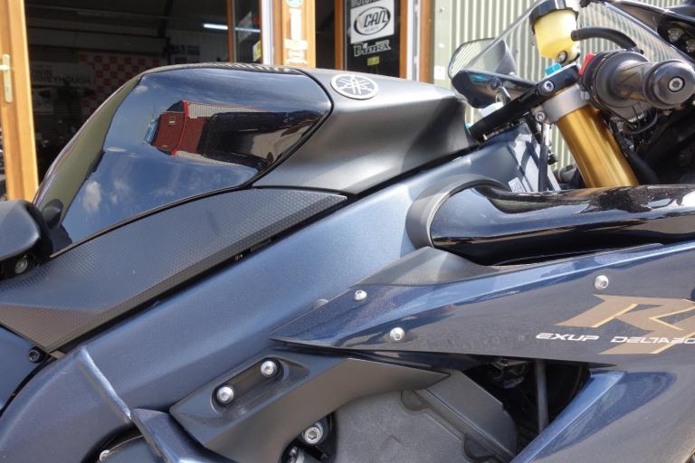 Yamaha YZF YZF R1 2006 2006/R