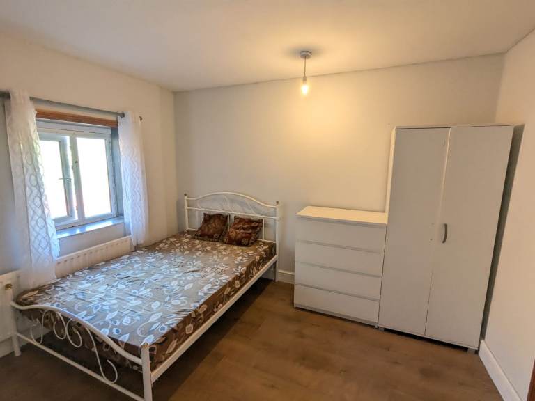Range of rooms to rent in Willesden. Inc all bills & use of communal wi-fi