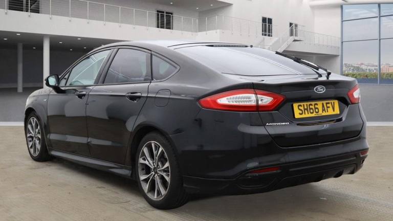 2016 Ford Mondeo 2.0 TDCi ST-Line Hatchback 5dr Diesel Manual Euro 6 (s/s) (150 ps) Hatchback Die...