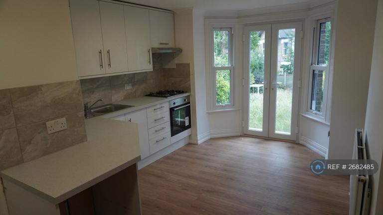1 bedroom flat in Adelaide Ave, London, SE4 (1 bed) (#2682485)