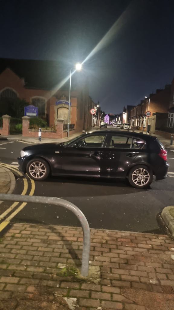 BMW, 1 SERIES, Hatchback, 2008, Manual, 1995 (cc), 5 doors