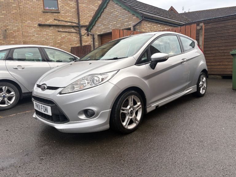 Ford, FIESTA, Hatchback, 2011, Manual, 1560 (cc), 3 doors