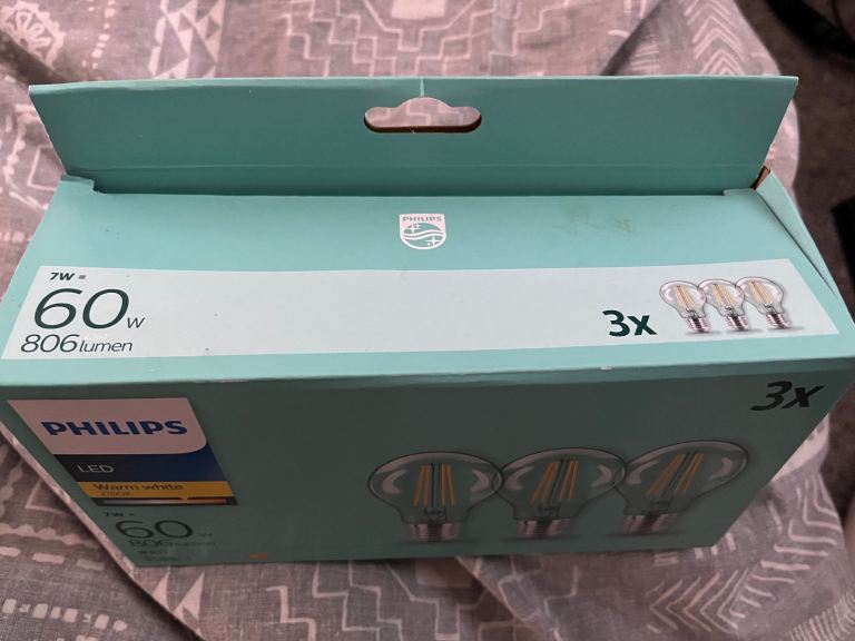 Philips light bulbs 
