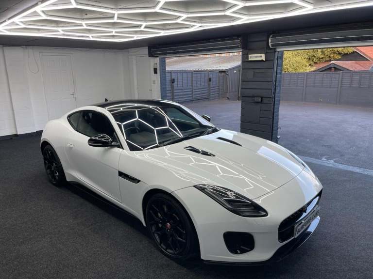2019 Jaguar F-Type 2.0 R-Dynamic 2dr Auto COUPE PETROL Automatic