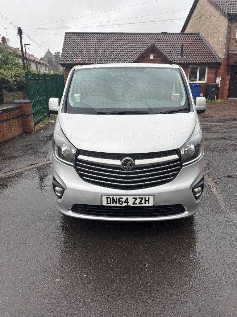 Vauxhall Vivaro lwb spotive 2014 full service history 