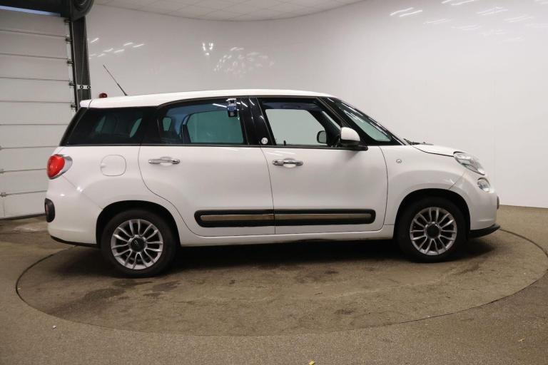 2014 Fiat 500L 1.3 MultiJet Lounge MPW Euro 5 (s/s) 5dr MPV Diesel Manual
