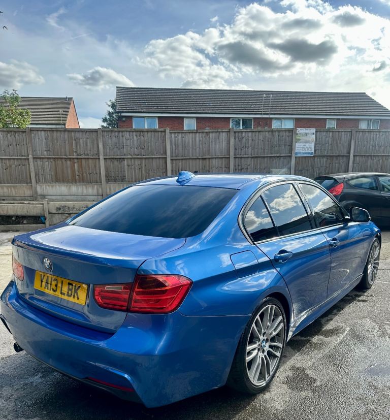 M Sport Automatic Saloon BMW 3 Series 2.0 320d Blue Diesel Semi Auto (s/s) 