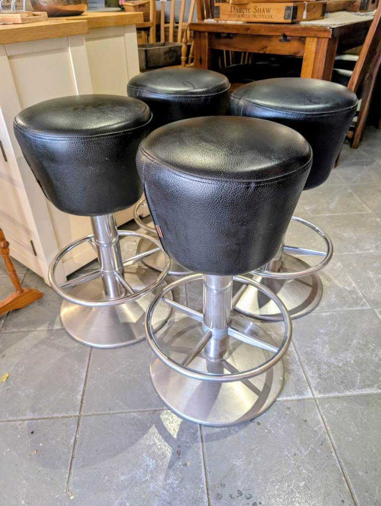 Kitchen stools x 4