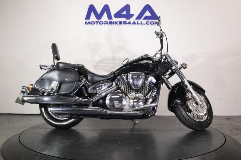 HONDA VTX1300 VTX 1300 SHADOW 2006