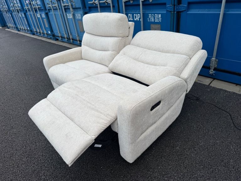 image for Electric recliner sofa in excellent condition, possible delivery 