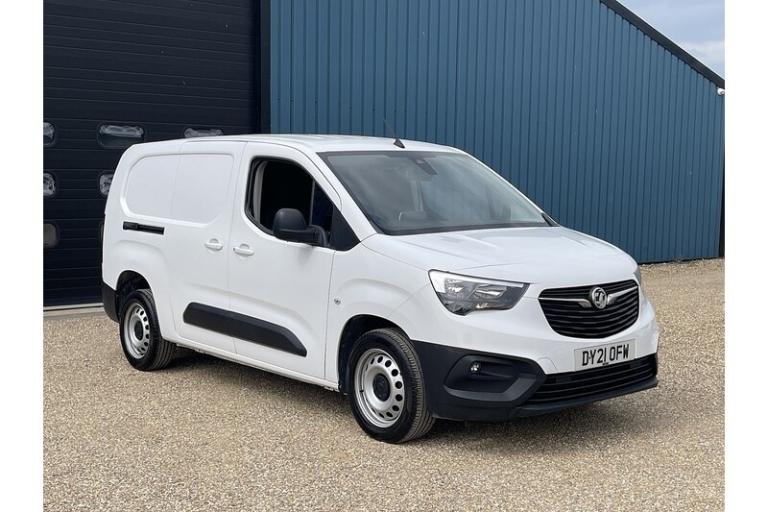 2021 Vauxhall Combo 2300 1.5 Turbo D 130ps H1 Edition Van Auto PANEL VAN DIESEL Automatic
