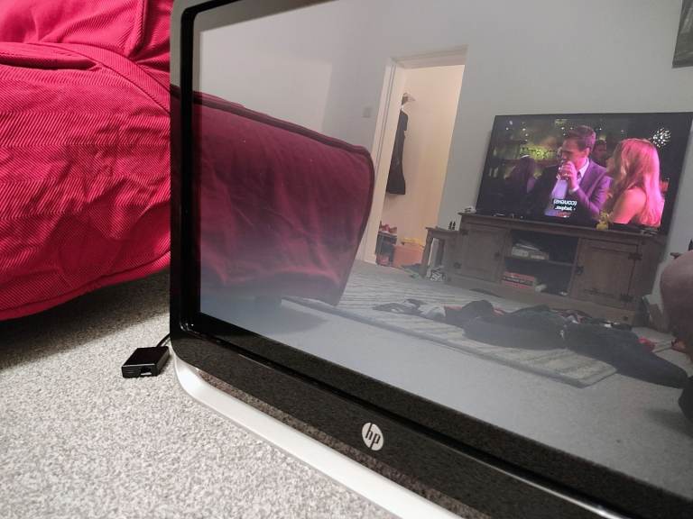 HP Pavilion 22 inch all in one pc Linux 