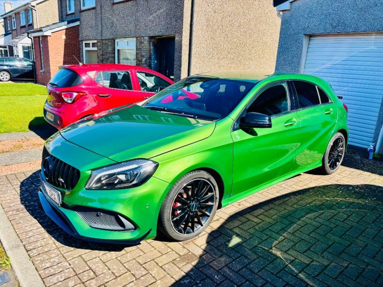 Mercedes-Benz A Class 1.5 A180d AMG Line (Premium) 