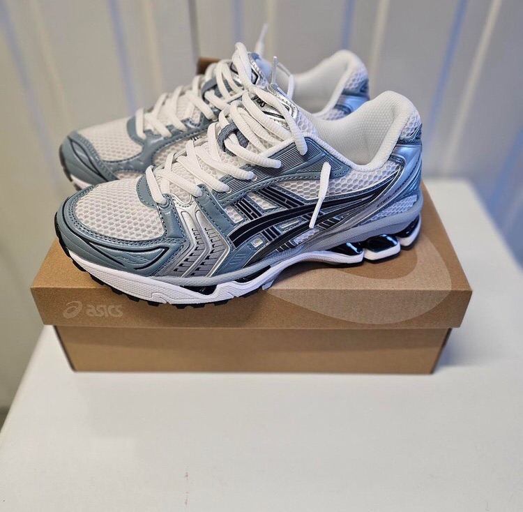 Blue/Grey Gel Kayano 14 UK 6 ASICS trainers