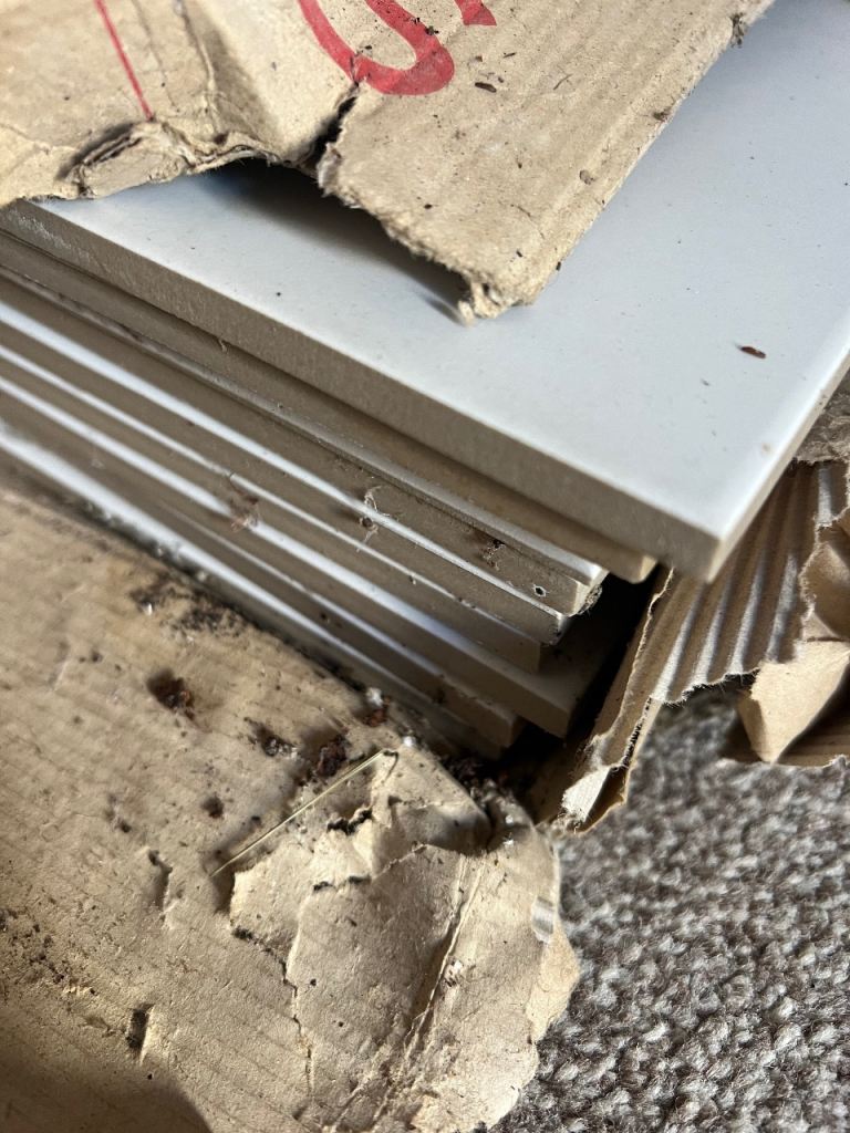 New White Ceramic Tiles 20x20cm – 11 pieces, 1 sq. meter approx.