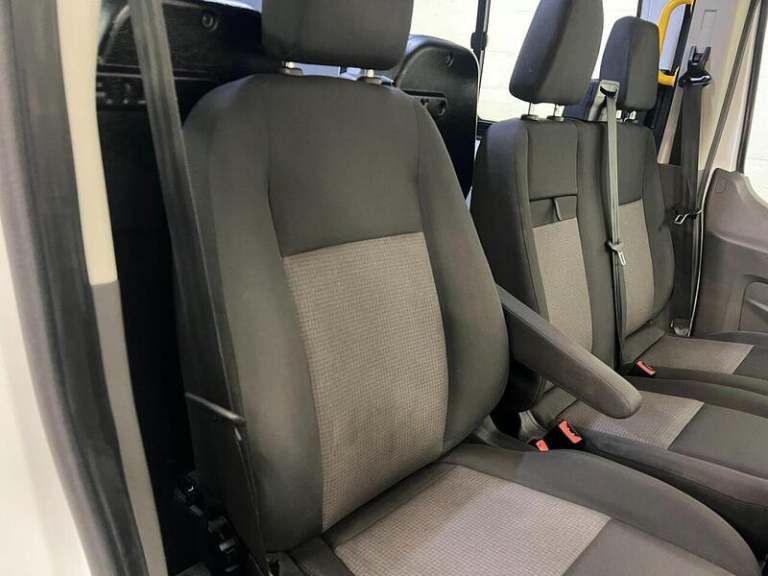 2023 Ford Transit 2.0 EcoBlue 130ps H2 Leader Double Cab Van PANEL VAN DIESEL Manual