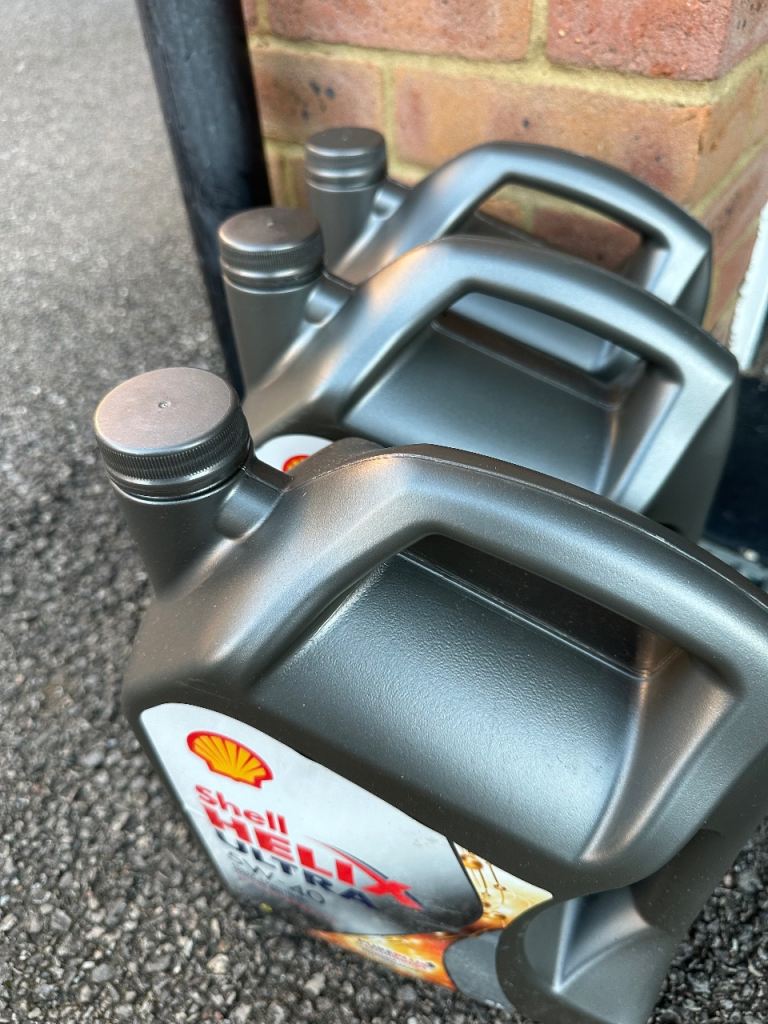 Engine oil 